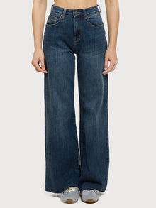 Jeans wide leg con taglio vivo