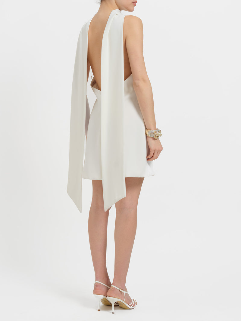 Abito corto con sciarpa