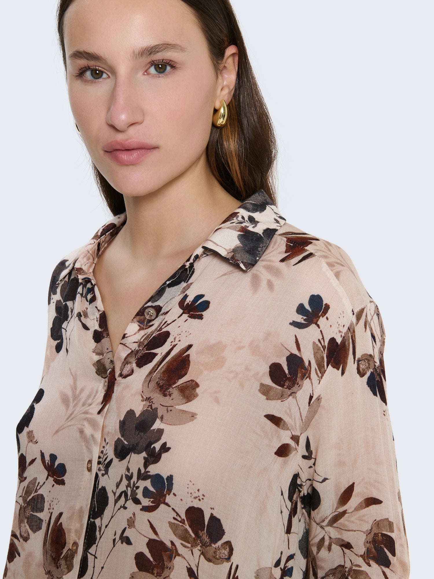 Camicia misto lana con motivo floreale