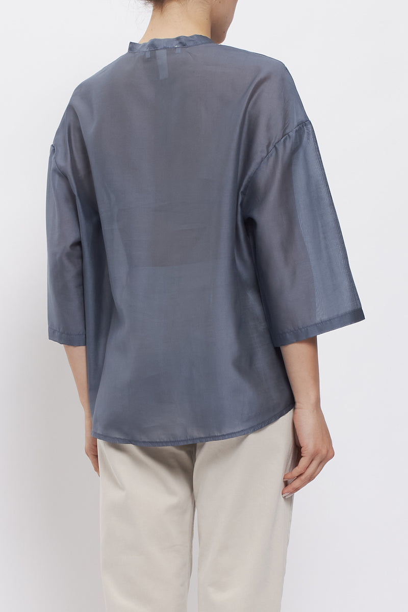 Camicia con fiocco e collo alla coreana