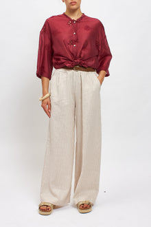 Camicia coreana con fiocco e ricami in pizzo