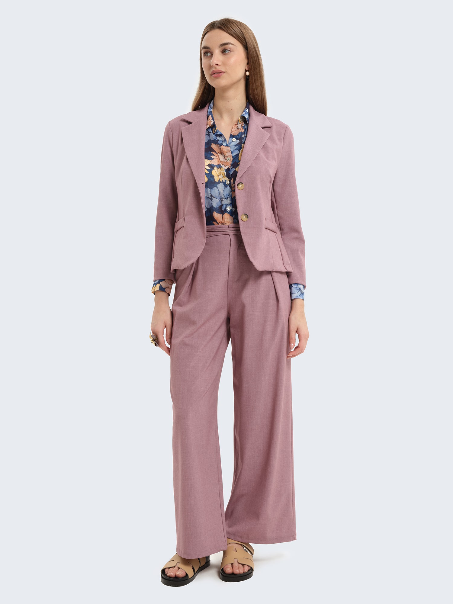 Lightweight short blazer