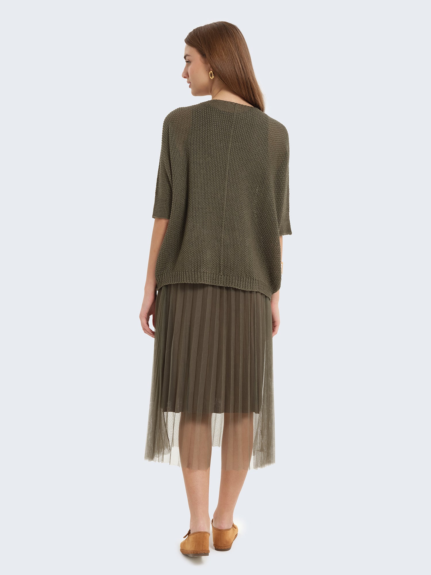 Abito con gonna in tulle e cardigan