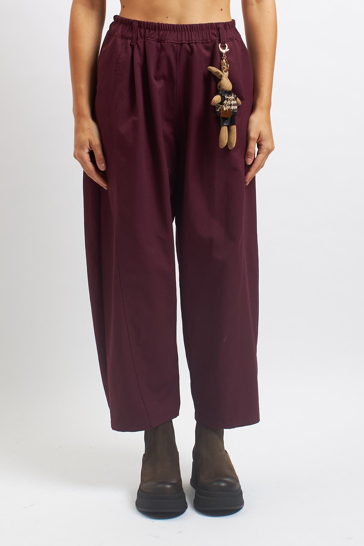 Pantalone barrel con portachiavi