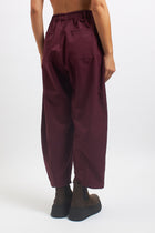 Pantalone barrel con portachiavi