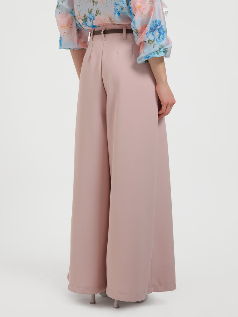 Pantalone con pieghe in cady