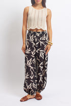 Pantalone balloon con fantasia floreale