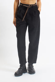 Pantalone barrel in velluto con cintura
