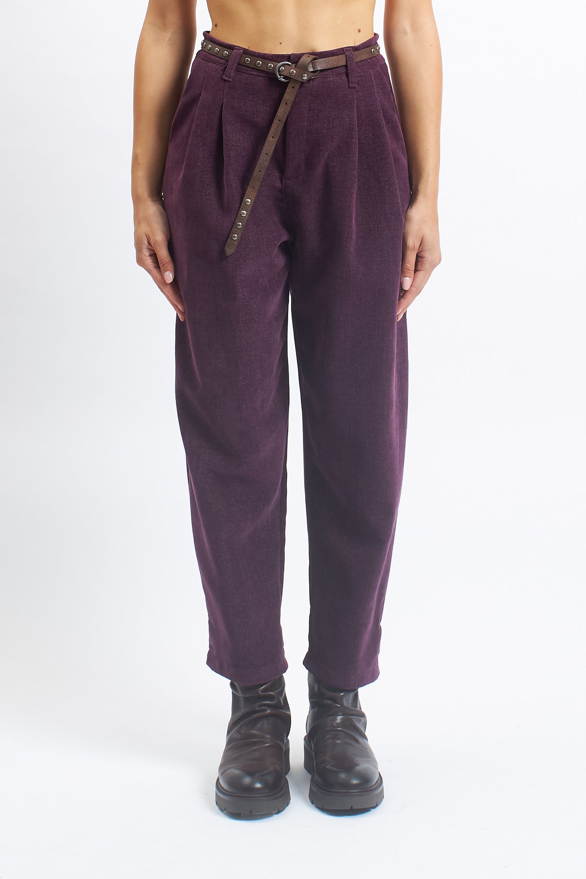 Pantalone barrel in velluto con cintura