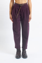 Pantalone barrel in velluto con cintura
