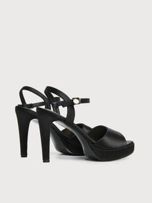 Sandalo open toe in raso con tacco