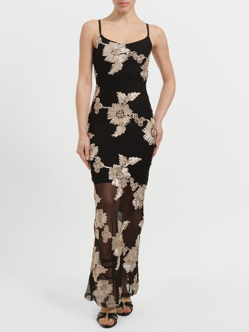 Abito in toulle ricamato