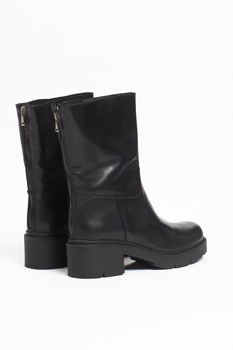 Stivale in pelle con zip