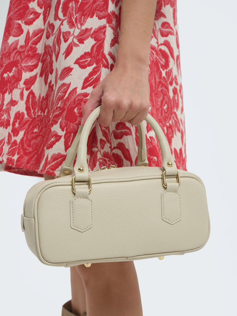 Borsa squadrata in vera pelle