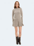 Abito in maglia con minigonna svasata