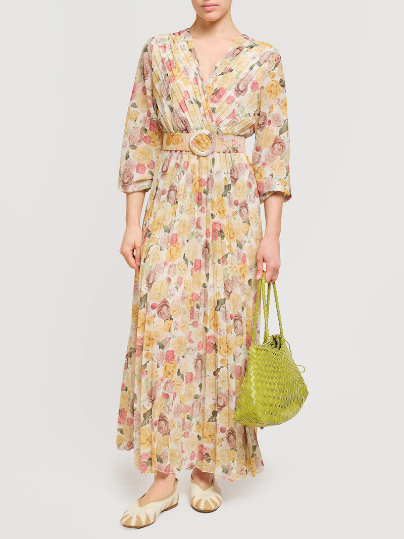 Abito con fantasia floreale
