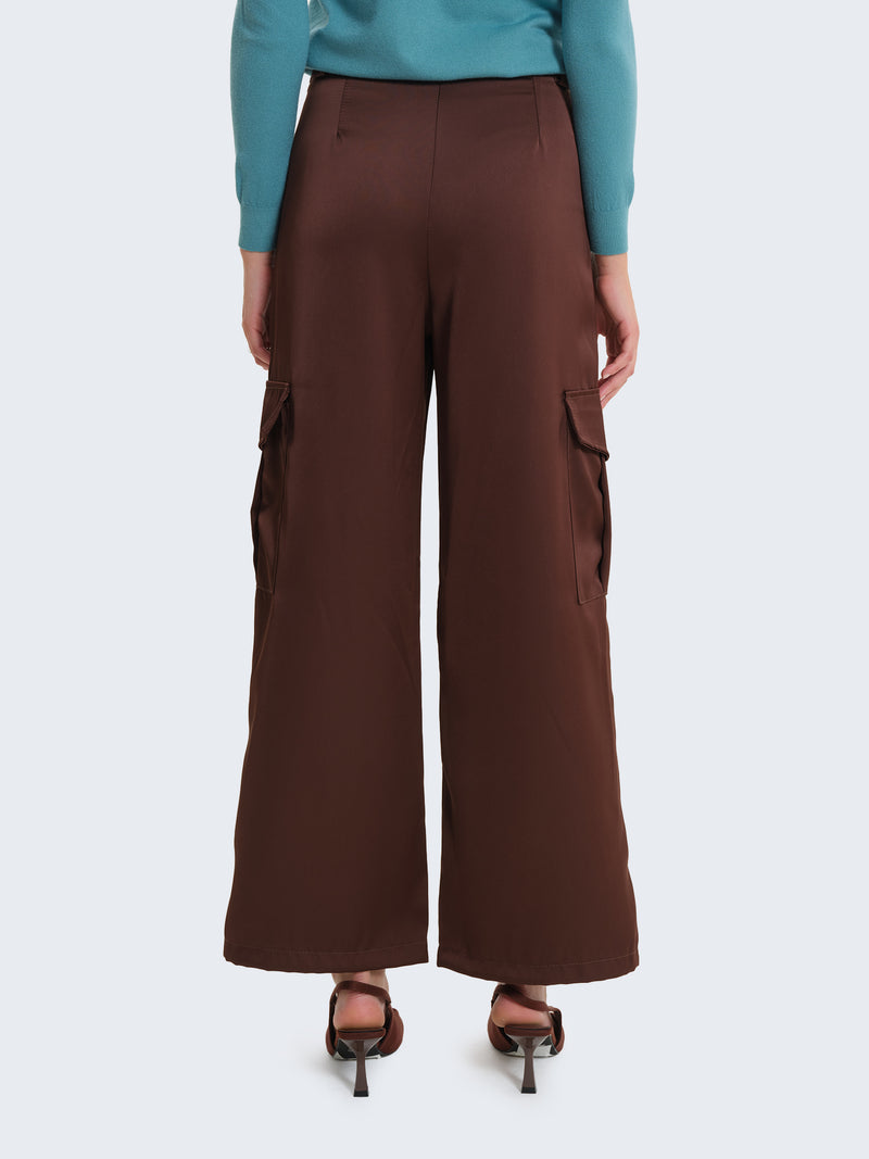 Pantaloni cargo in raso