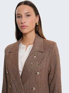 Blazer con tessuto spigato e charms