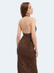 Abito lungo allacciato al collo con paillettes